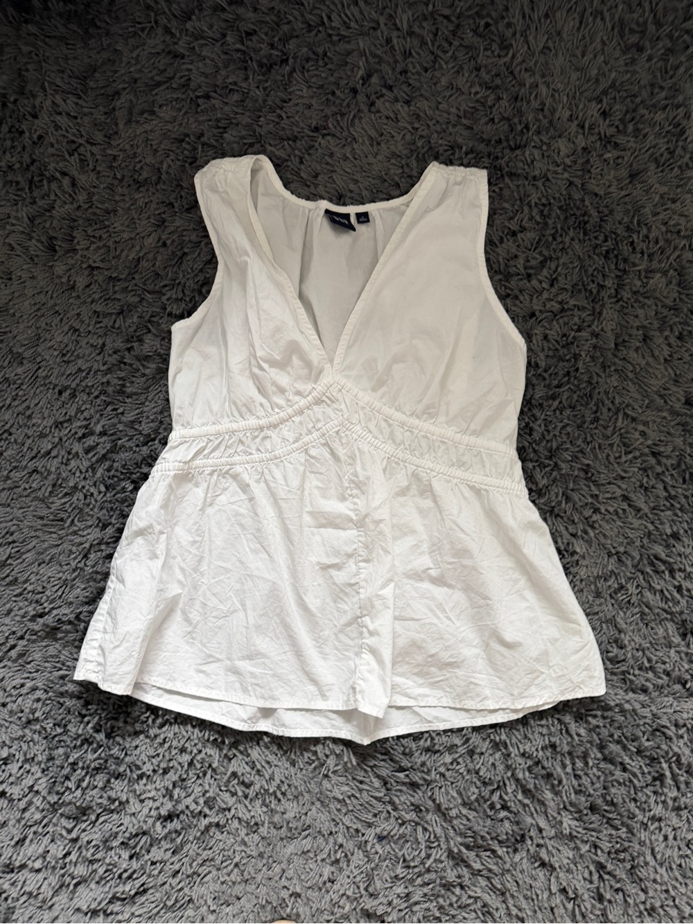 GAP poplin top